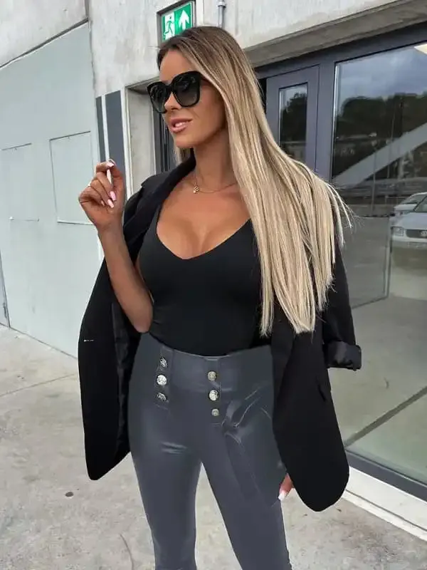 Women’s solid color button-down skinny casual leather pants
